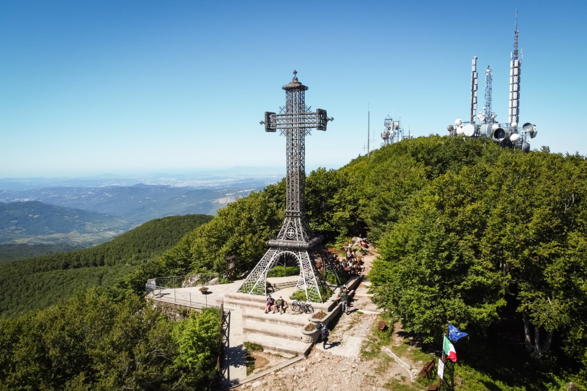La croce sulla vetta del Monte Amiata