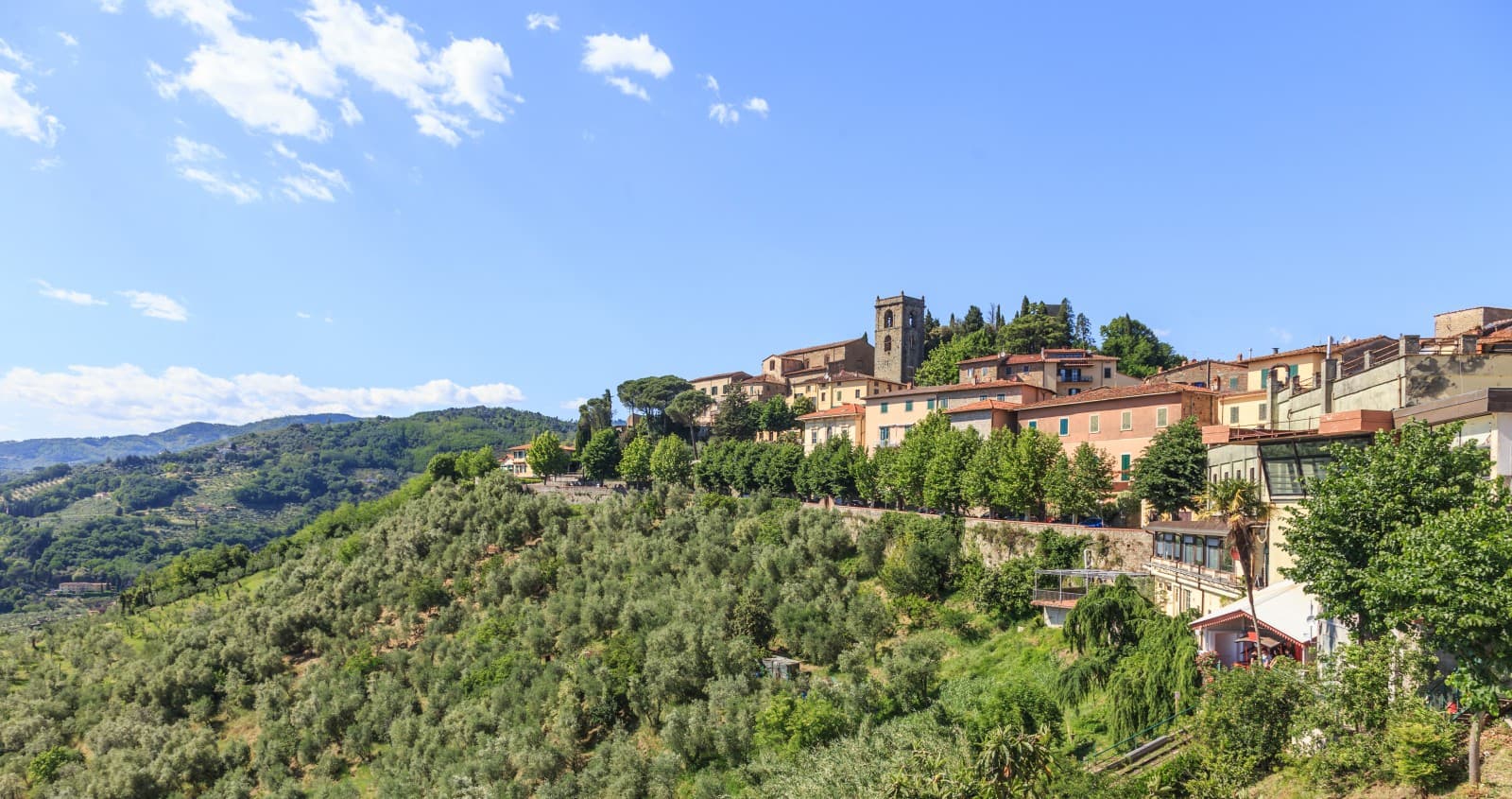 Montecatini Alto, una terrazza panoramica sulla Valdinievole