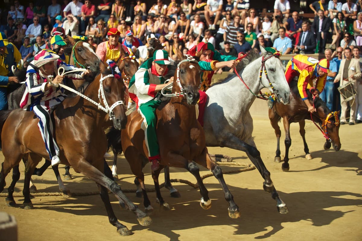 palio-siena-e1435652506419_wp7_17255.jpg
