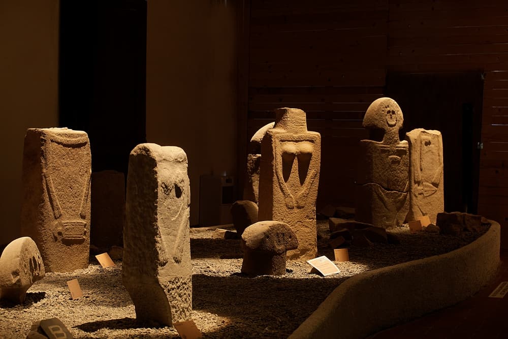 Statues-menhir