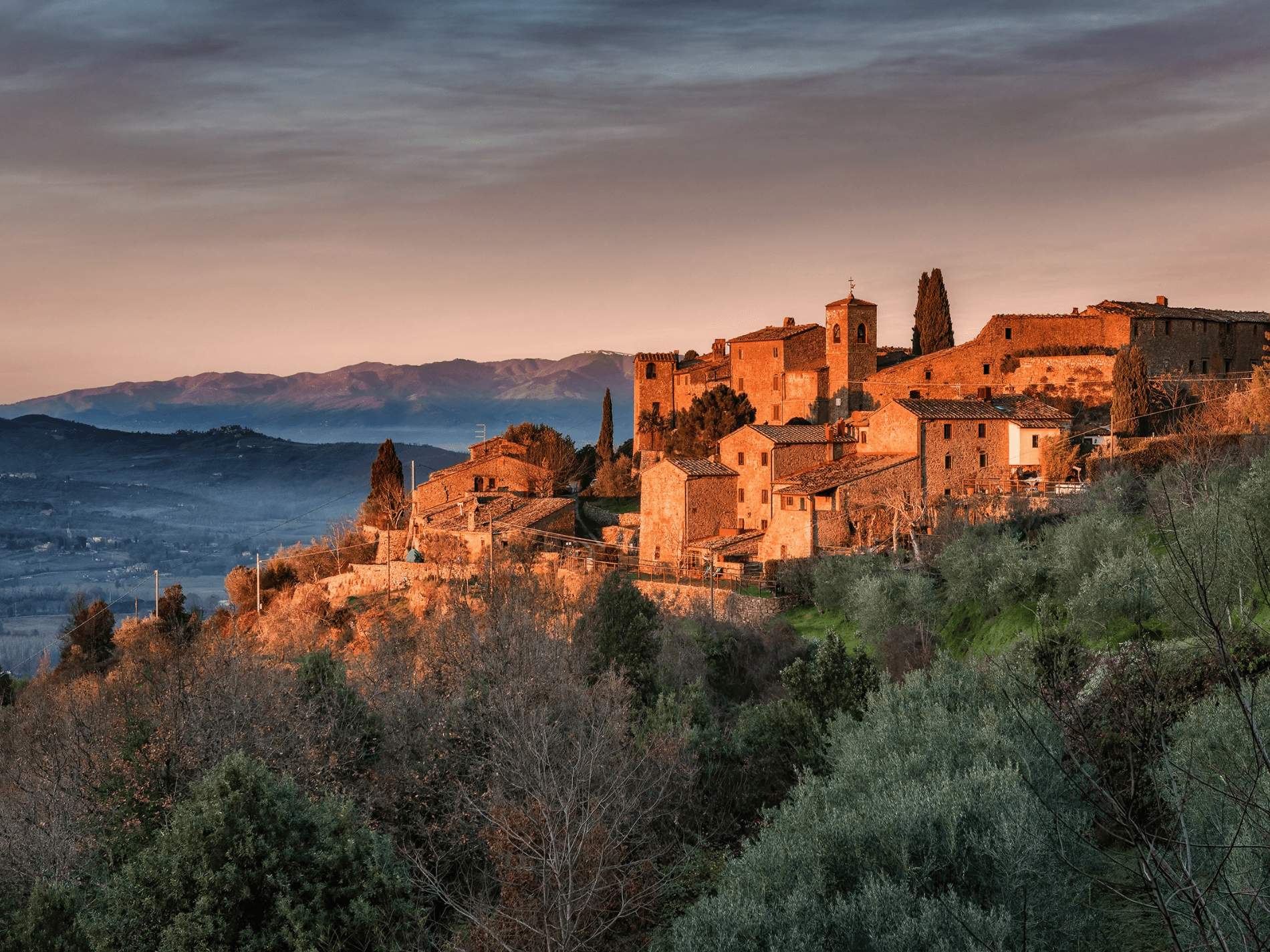 Borgo al tramonto