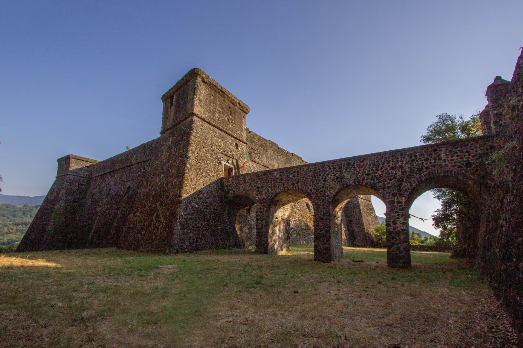 Castillo Malaspina de Monti