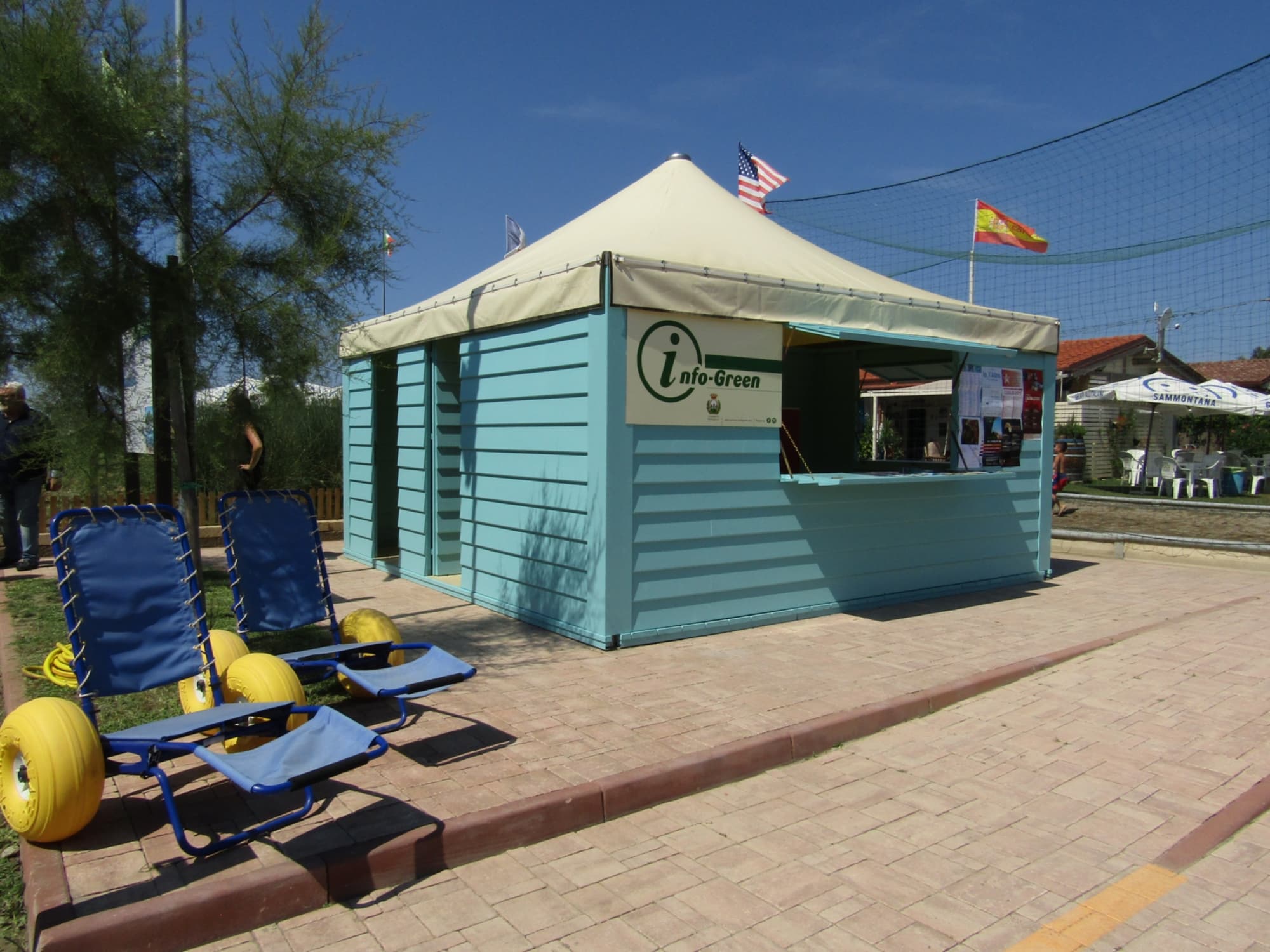 green beach a cinquale di montignoso