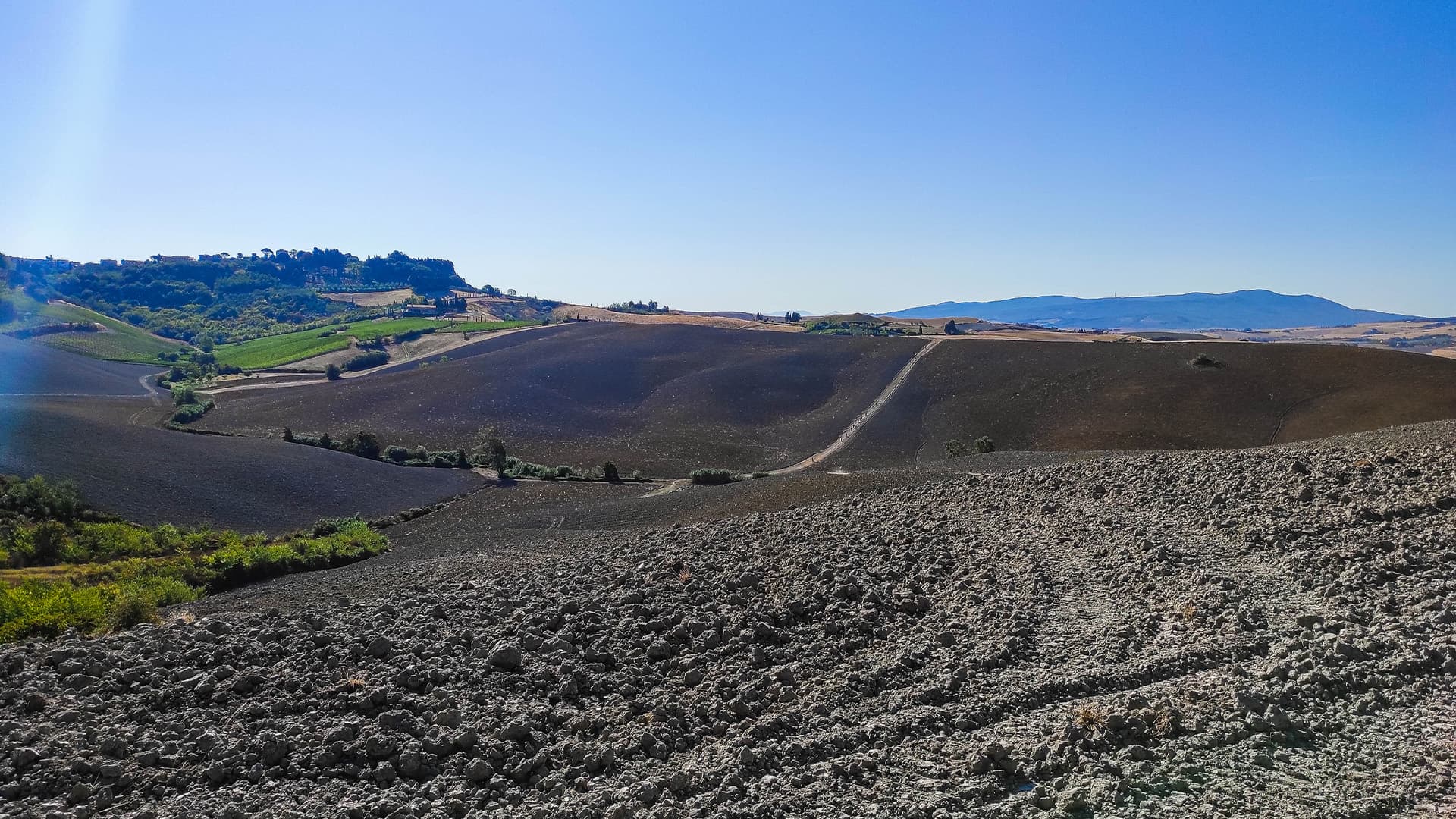 Lajatico and the Theatre of Silence by E-bike
