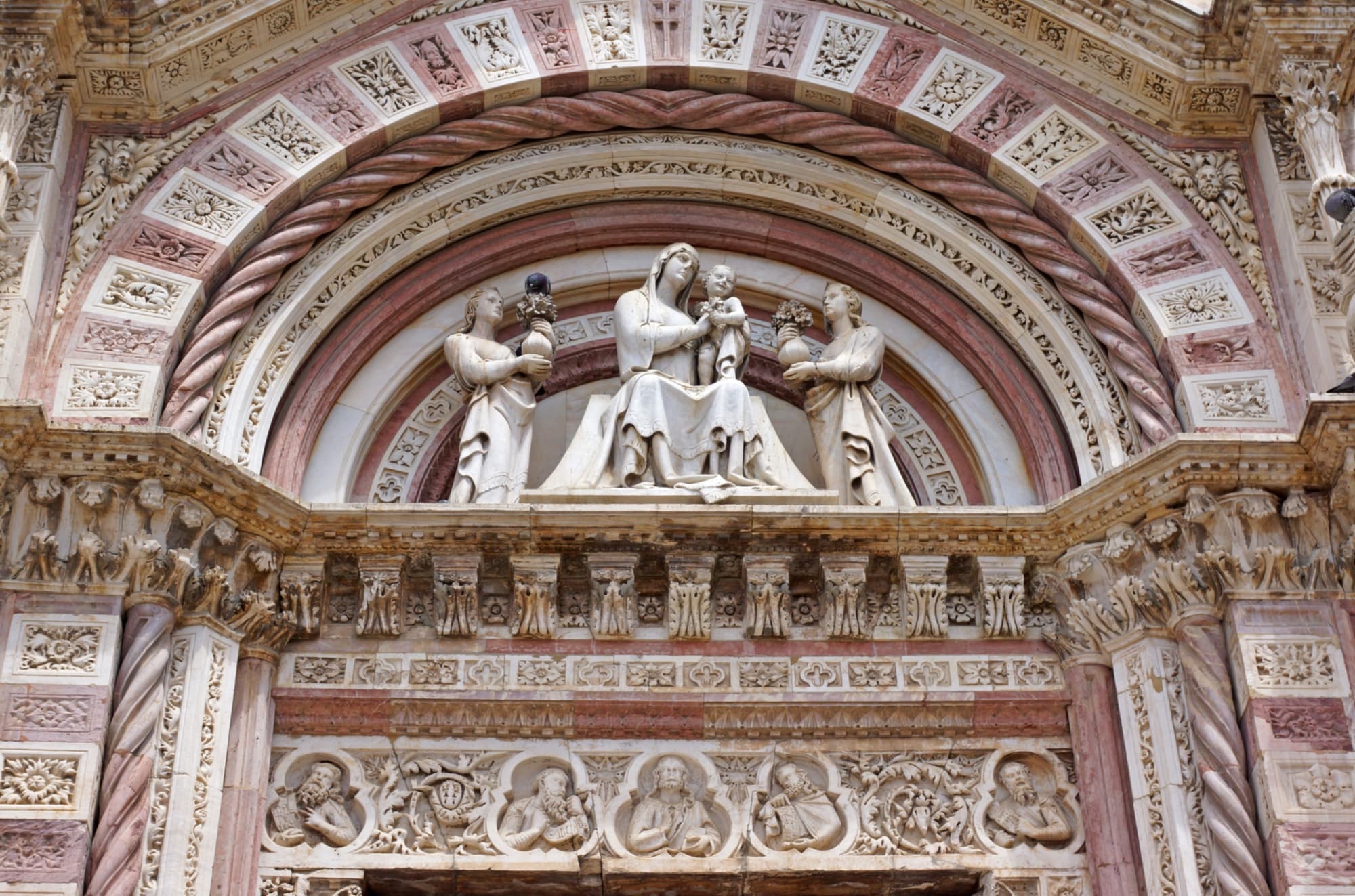Grosseto Duomo Facciata dettaglio