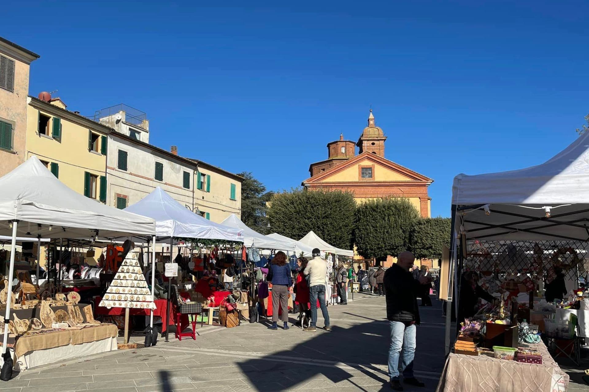 Il mercato a Sinalunga