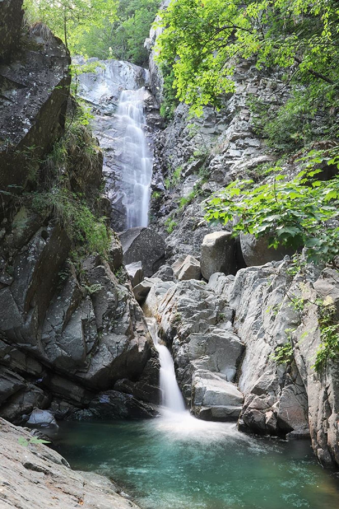 The Farfarà Waterfall (Pontremoli)